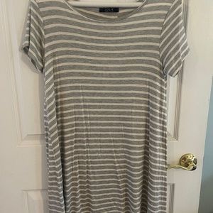 Jolie Gray and White Striped T-Shirt Dress, size medium